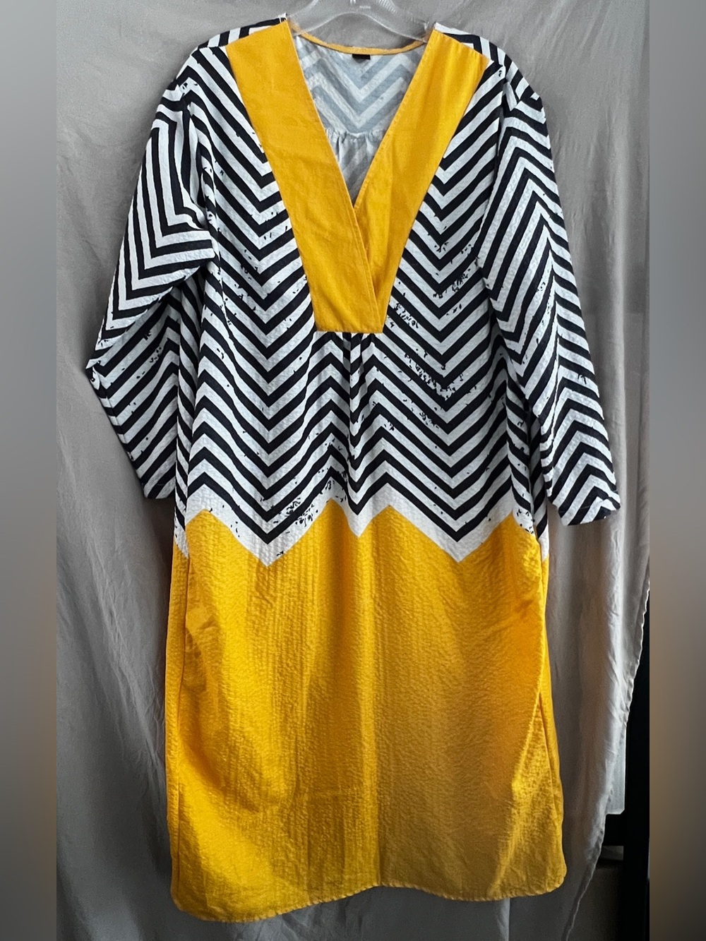 Yellow & Black Chevron Long Sleeve Women's Dress - V-Neck